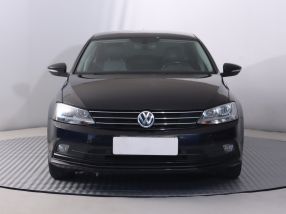 Volkswagen Jetta - 2017