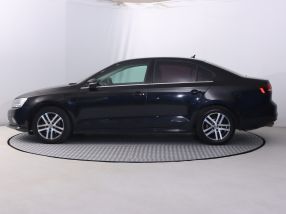 Volkswagen Jetta - 2017