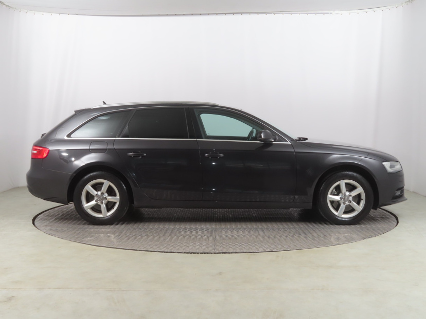 Audi A4, 2013