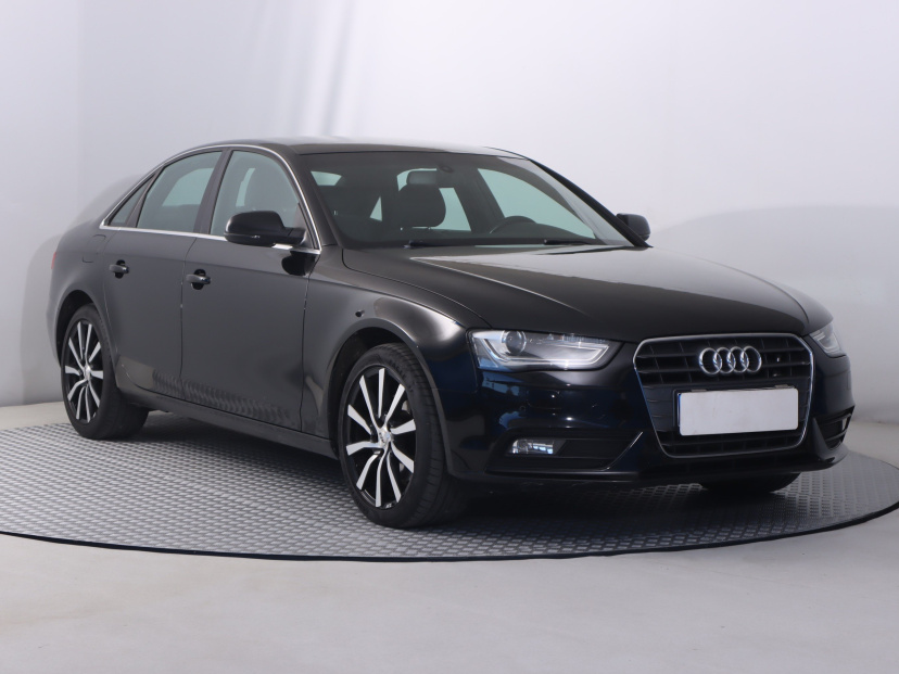 Audi A4, 2015