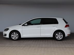 Volkswagen Golf - 2013