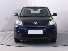 Toyota Urban Cruiser - 2010