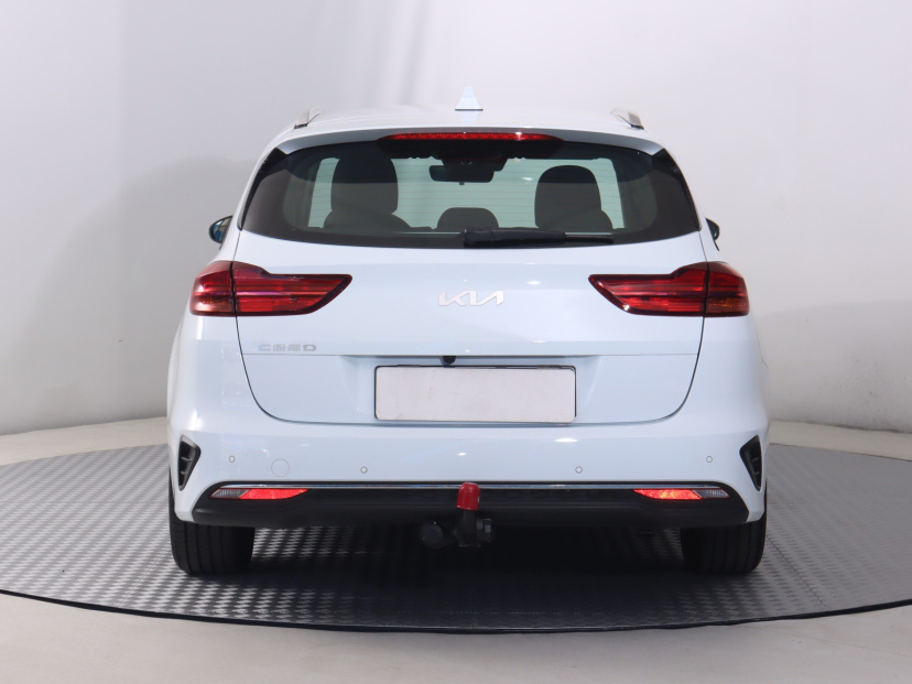 Kia Ceed, 2024