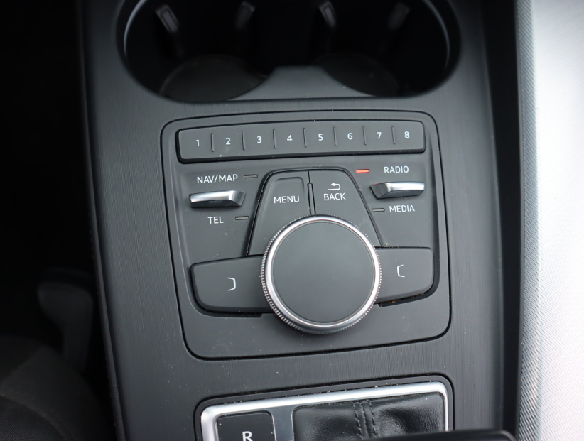 Audi A4, 2016
