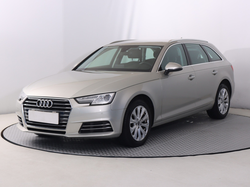 Audi A4, 2016