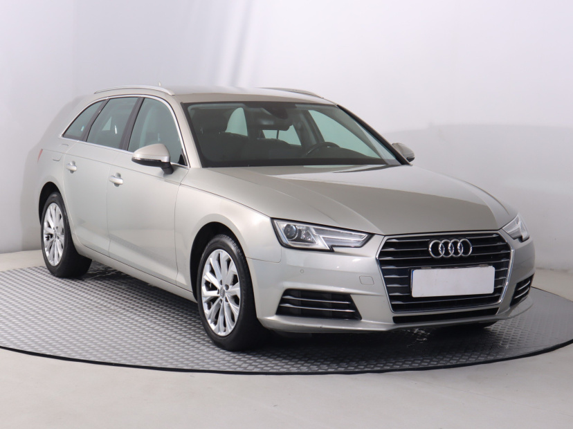 Audi A4, 2016
