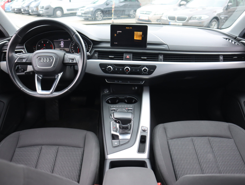 Audi A4, 2016