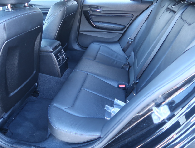 BMW 1, 2019