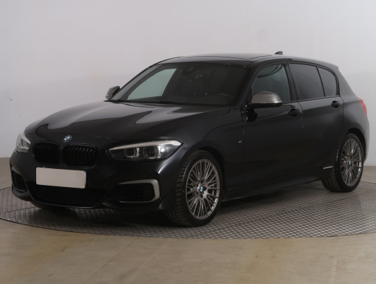 BMW M140i xDrive