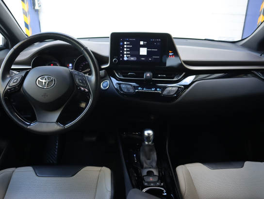 Toyota C-HR 1.8 Hybrid