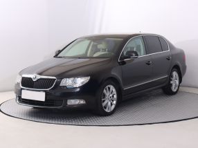 Škoda Superb - 2011