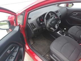 Kia Rio - 2016