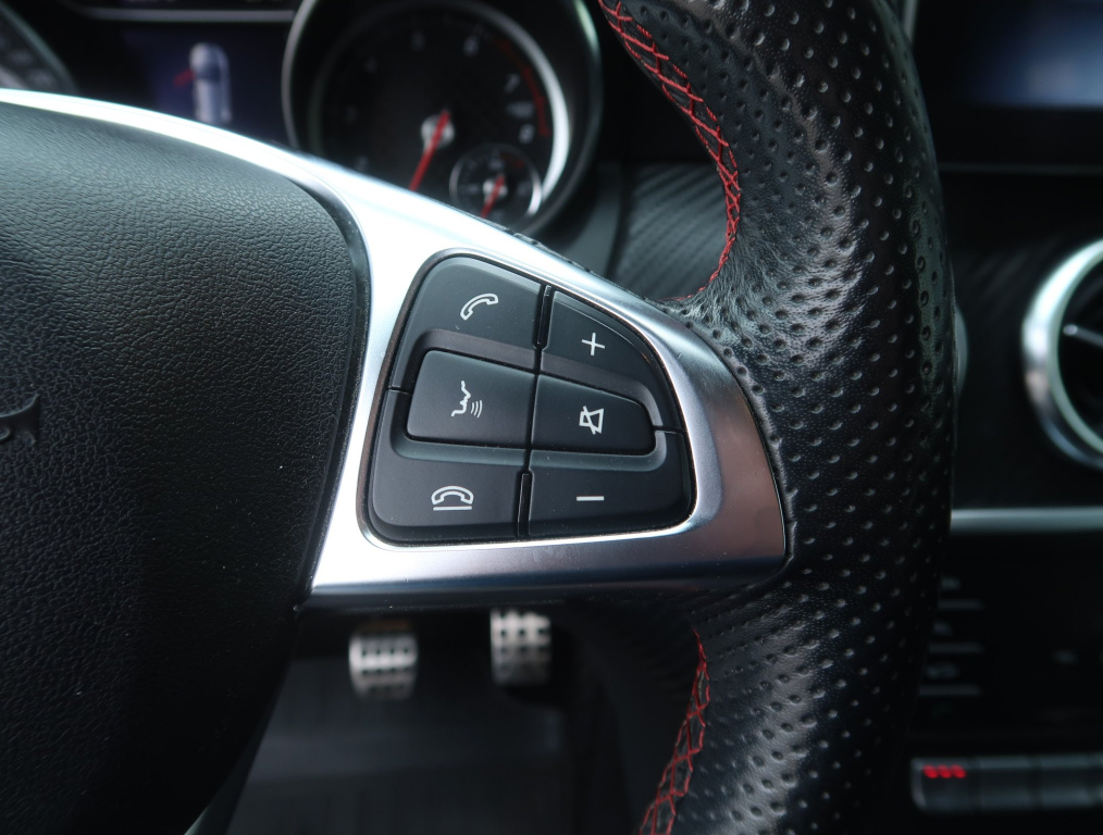 Mercedes-Benz A