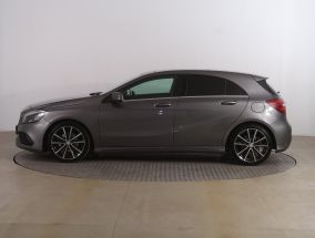 Mercedes-Benz A - 2017