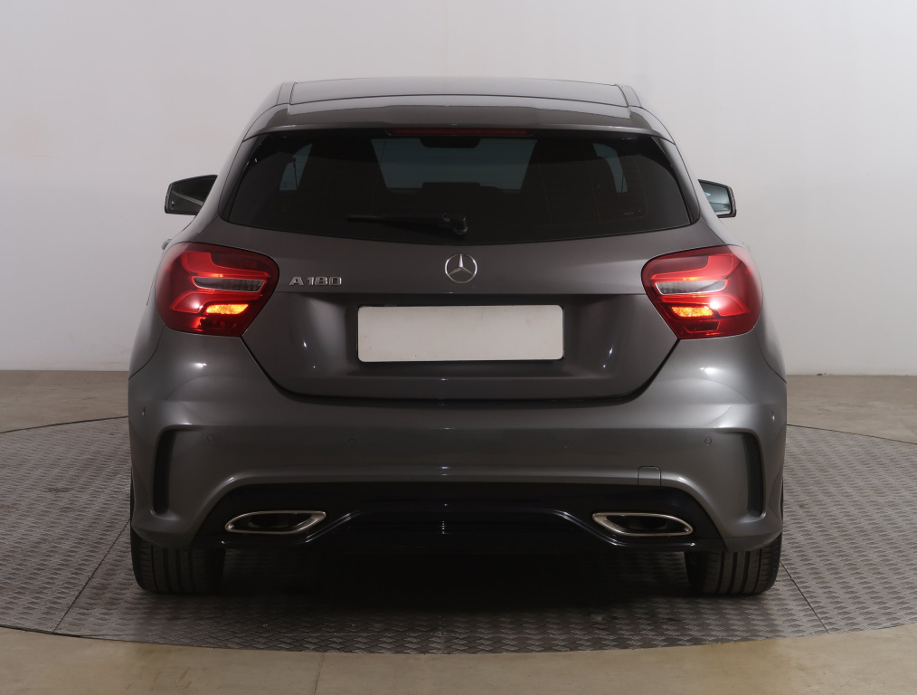 Mercedes-Benz A
