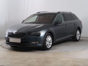 Škoda Superb - 2016