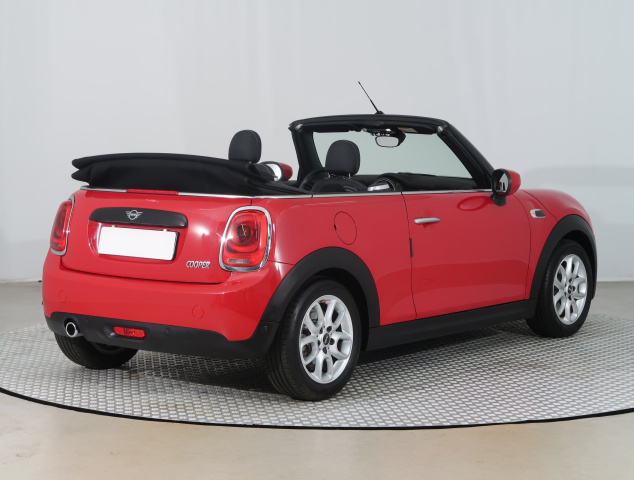 MINI Cabrio