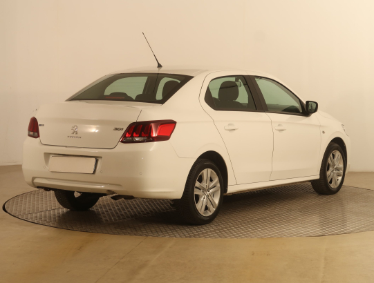 Peugeot 301