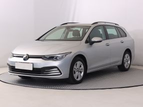 Volkswagen Golf - 2024
