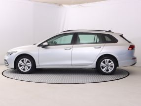 Volkswagen Golf - 2024