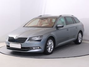 Škoda Superb - 2019