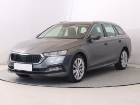 Škoda Octavia - 2022