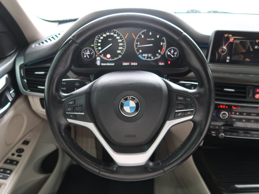 BMW X5, 2015