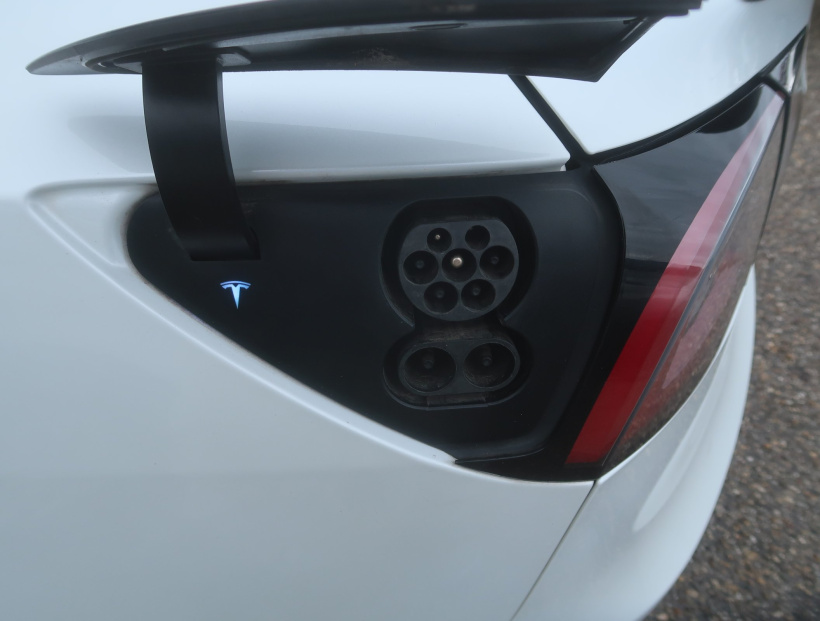 Tesla Model 3, 2021