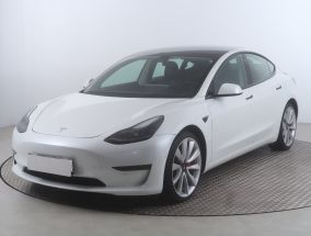 Tesla Model 3 - 2021