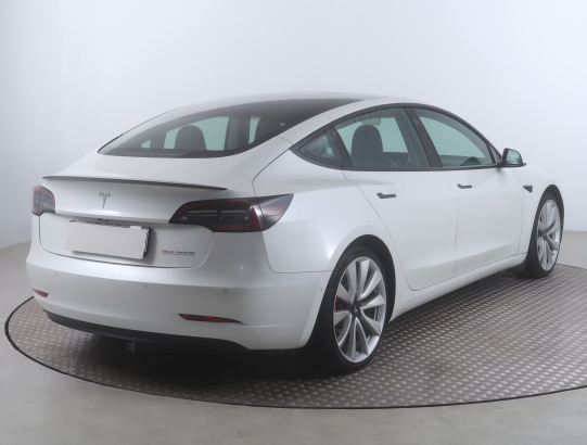 Tesla Model 3 Performance 82kWh