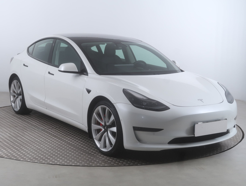 Tesla Model 3, 2021