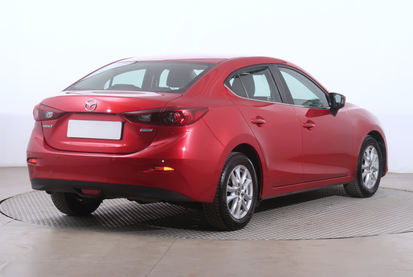 Mazda 3, 2016