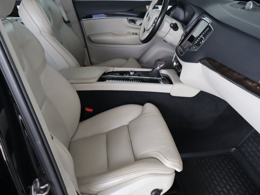 Volvo XC90, 2017