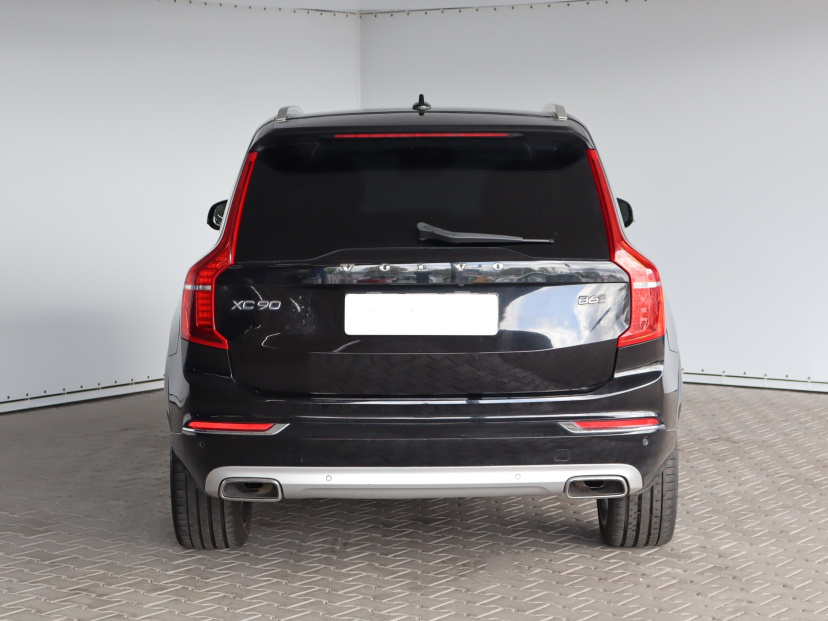 Volvo XC90, 2017