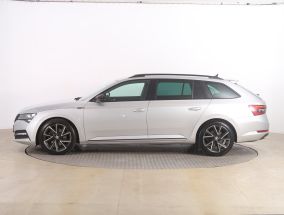 Škoda Superb - 2022