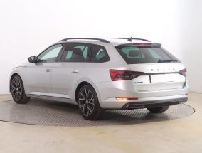 Škoda Superb - 2022