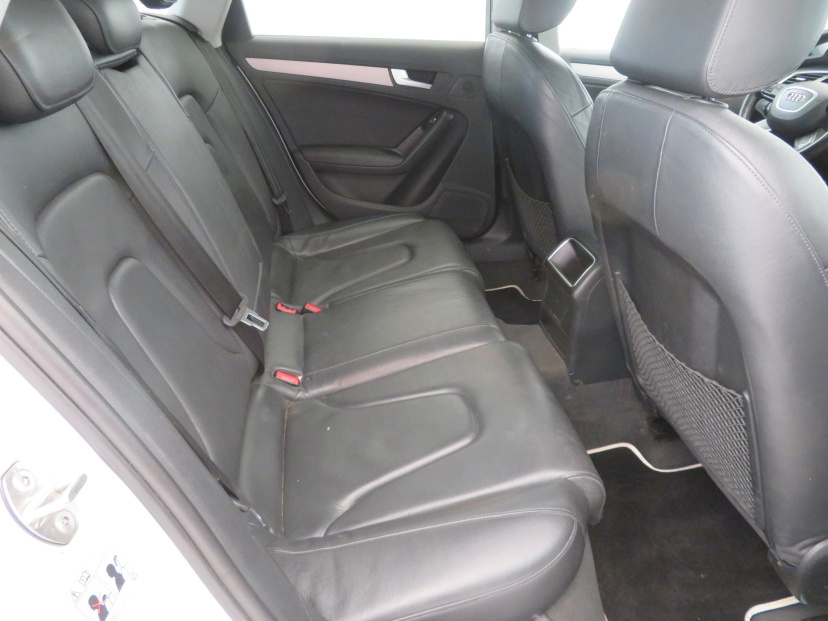 Audi A4, 2012