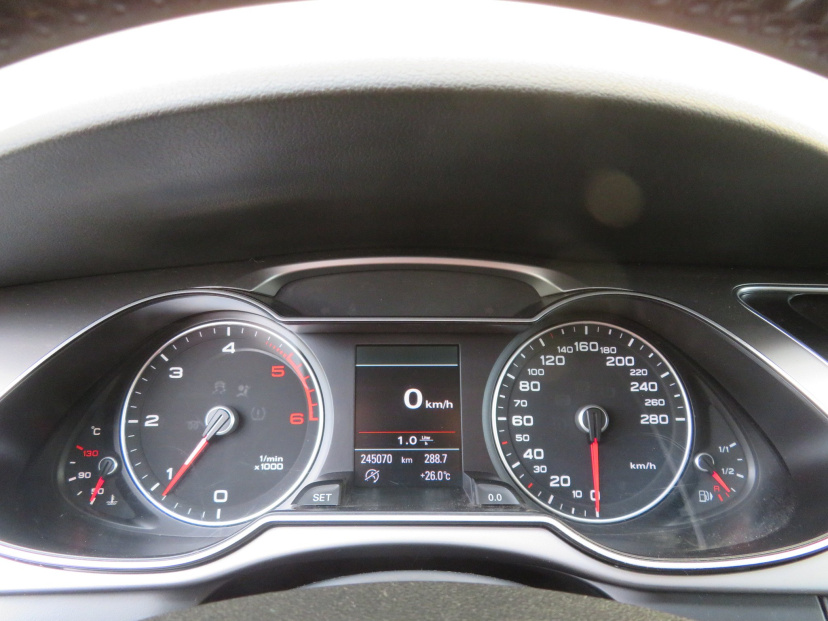 Audi A4, 2012