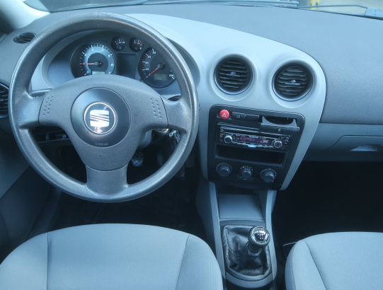 Seat Cordoba