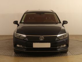 Volkswagen Passat - 2015