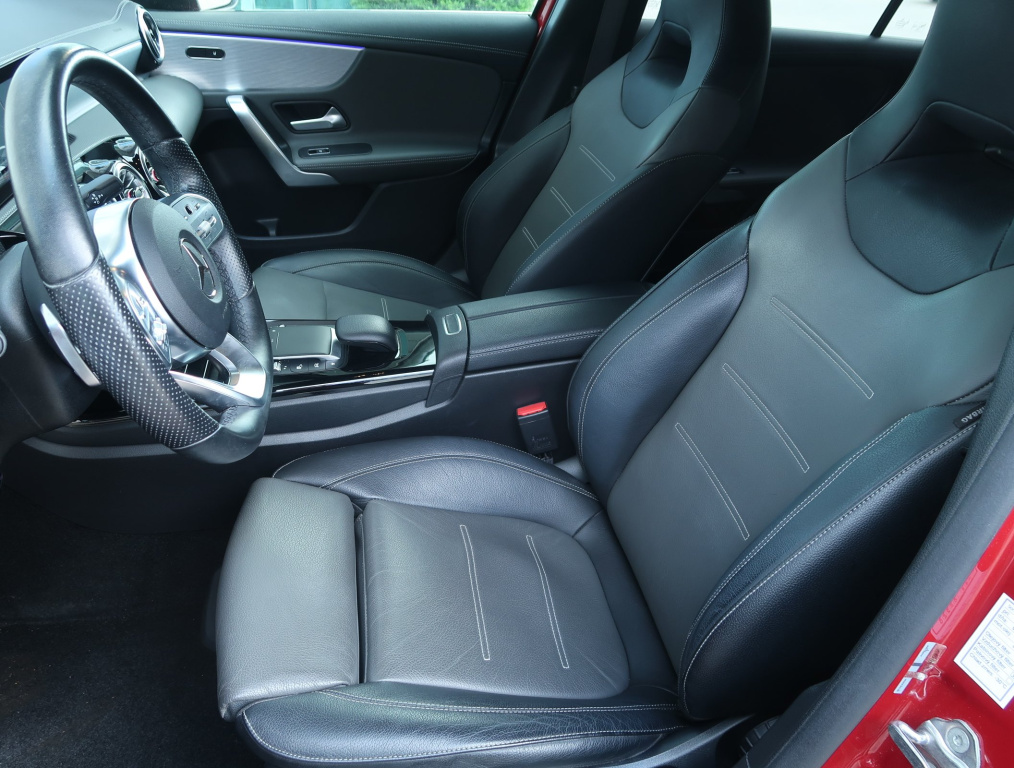 Mercedes-Benz A