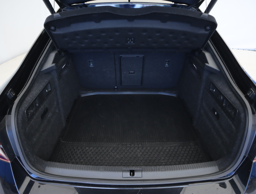 Škoda Superb, 2020