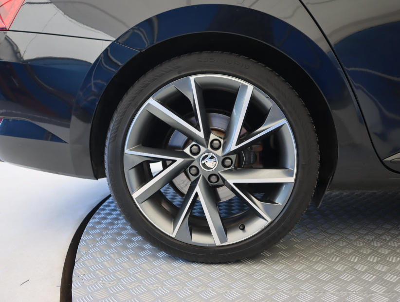 Škoda Superb, 2020