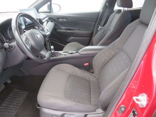 Toyota C-HR 1.8 Hybrid