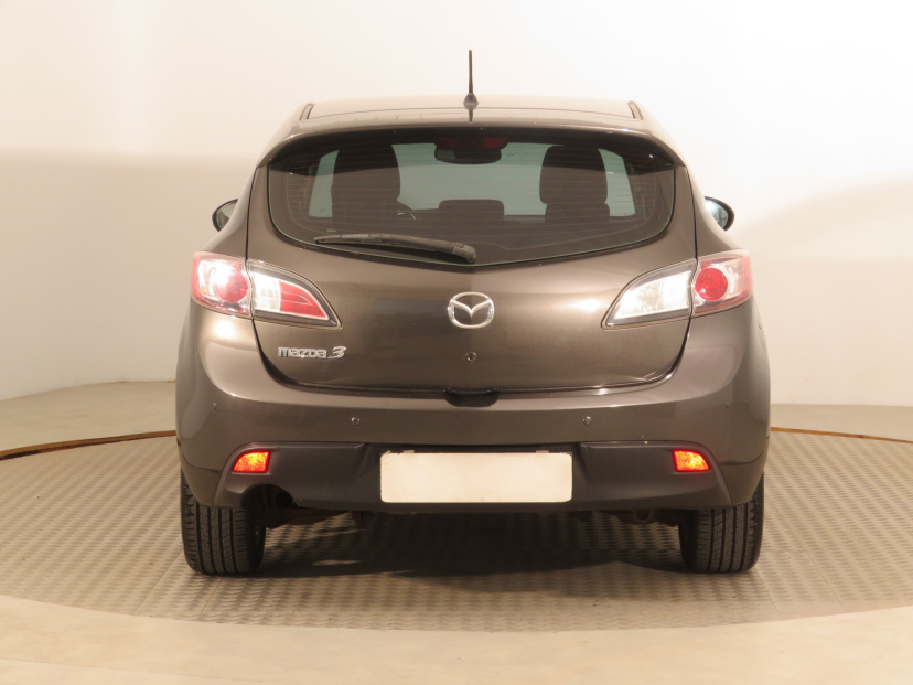 Mazda 3, 2010