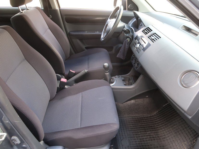 Suzuki Swift, 2010