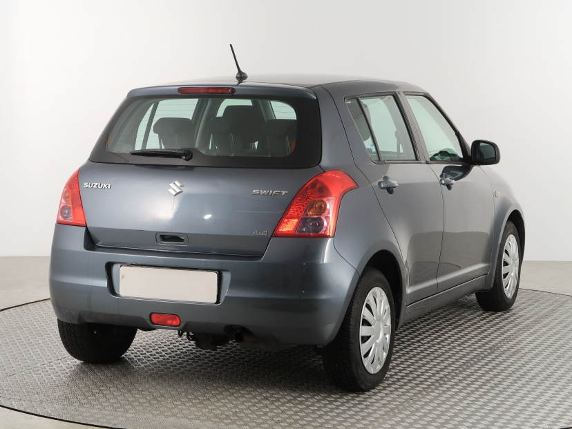 Suzuki Swift, 2010