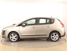 Peugeot 3008 - 2011