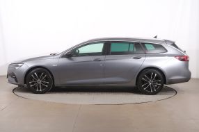 Opel Insignia - 2021