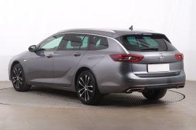 Opel Insignia - 2021